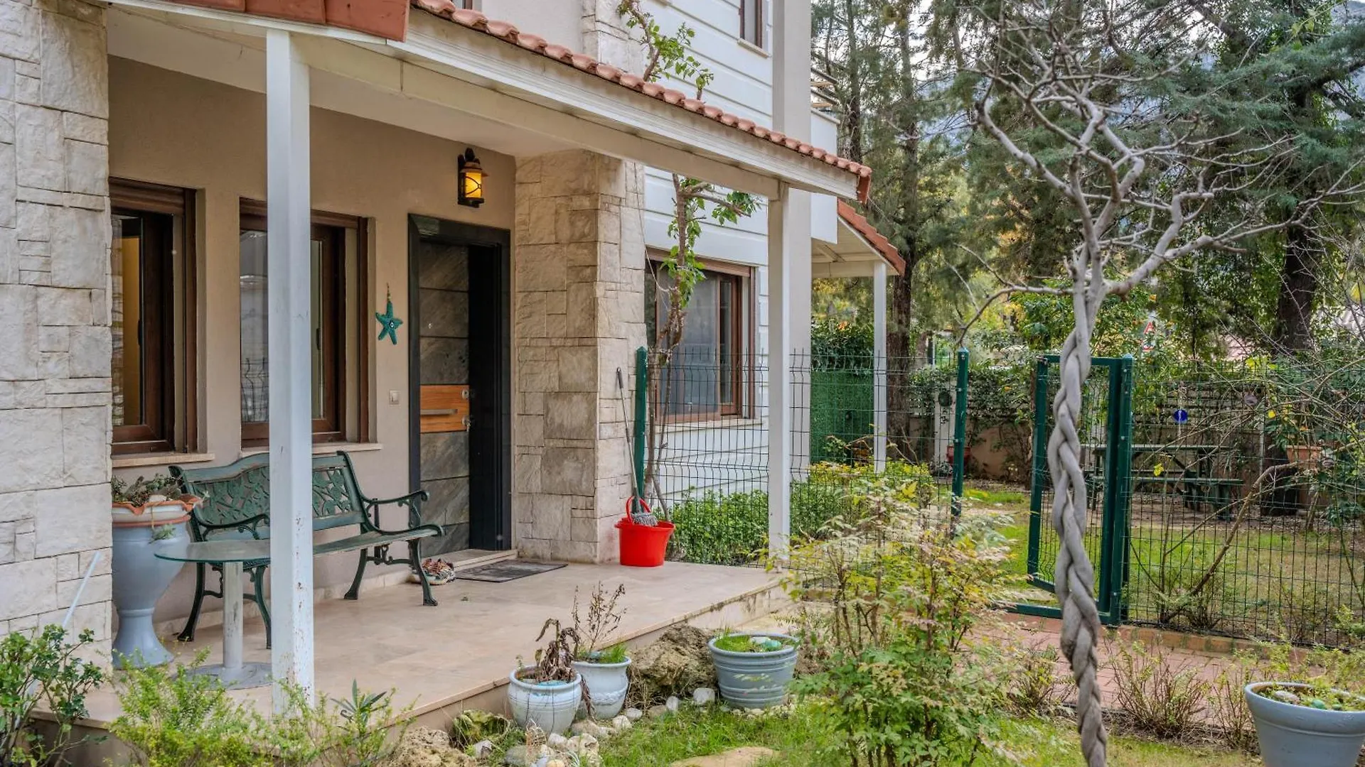 Villa Floransa Icmeler 马尔马里斯